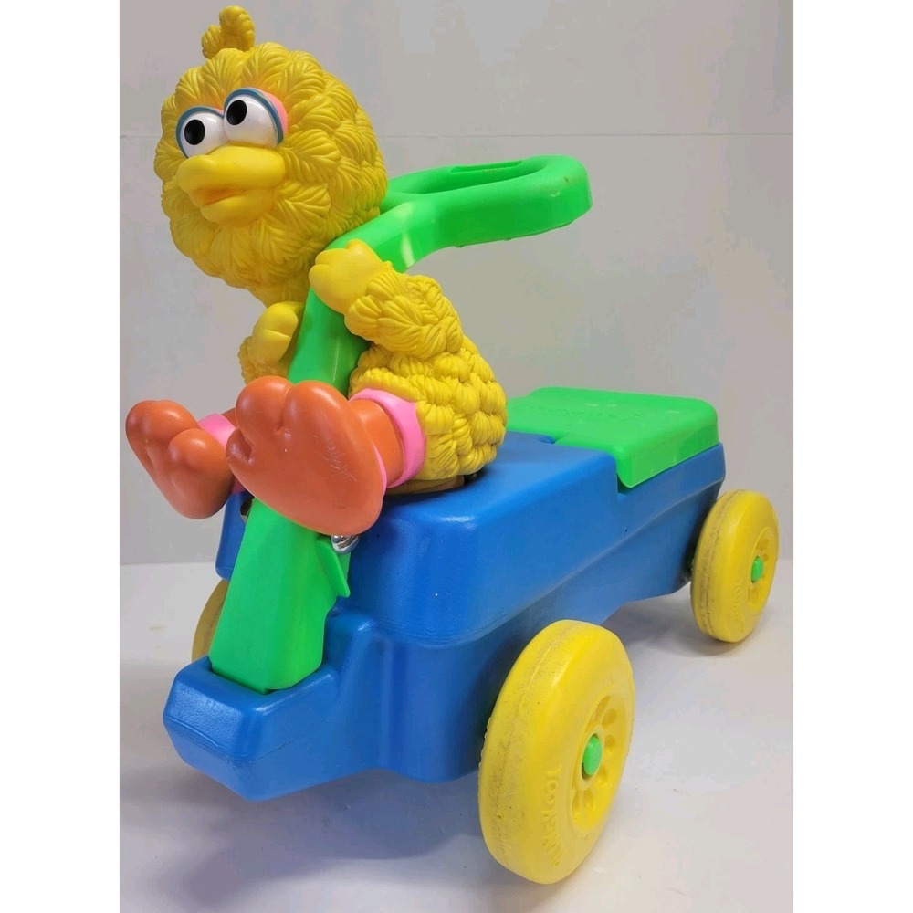 Vtg 1991 Playskool Big Bird Ride On Toy Bike Sesame street‎